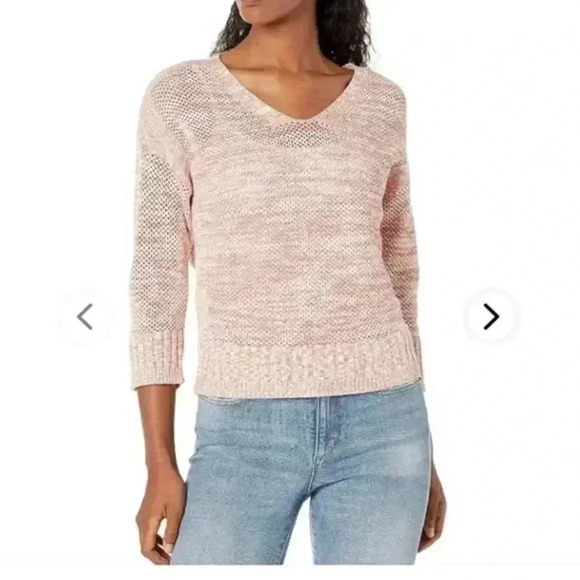 Club Monaco Cropped V-Neck Sweater in Size Small - Picture 7 of 7